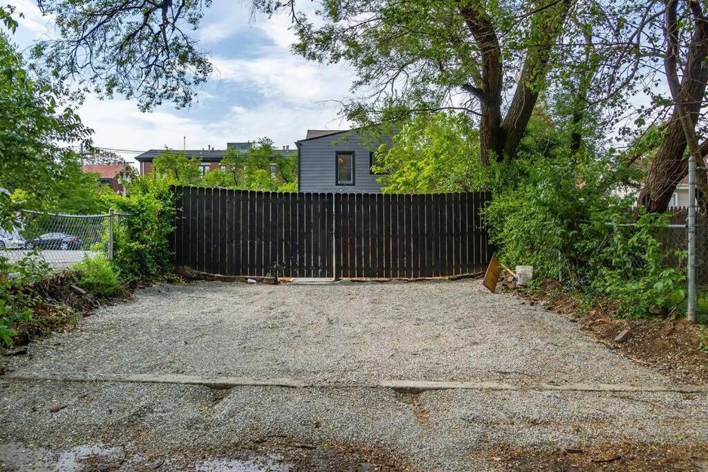 Luxury 8 Bed/4 Ba Nulu Home Private Yard/Parking Louisville Eksteriør bilde