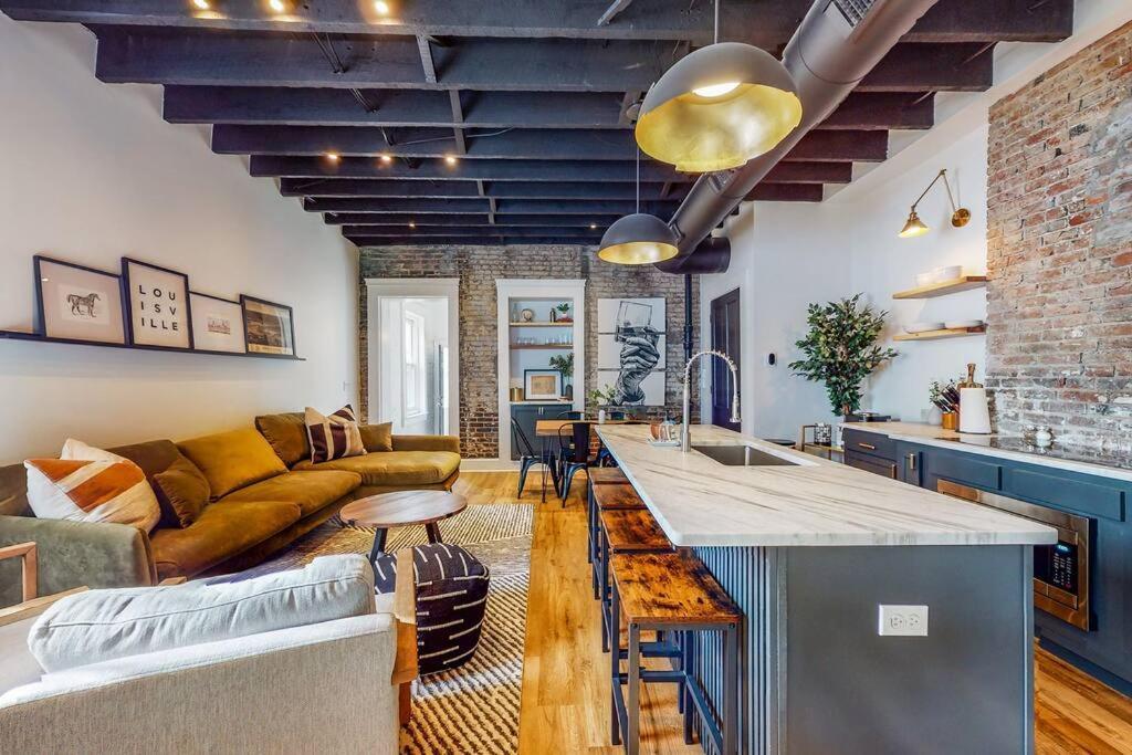 Luxury 8 Bed/4 Ba Nulu Home Private Yard/Parking Louisville Eksteriør bilde