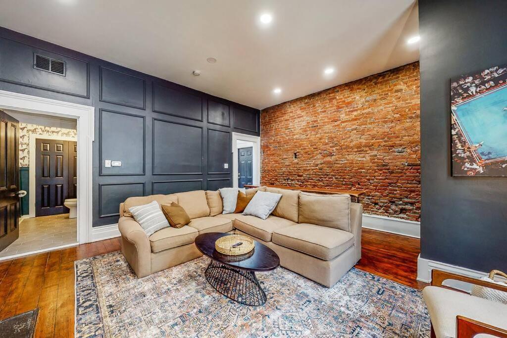 Luxury 8 Bed/4 Ba Nulu Home Private Yard/Parking Louisville Eksteriør bilde
