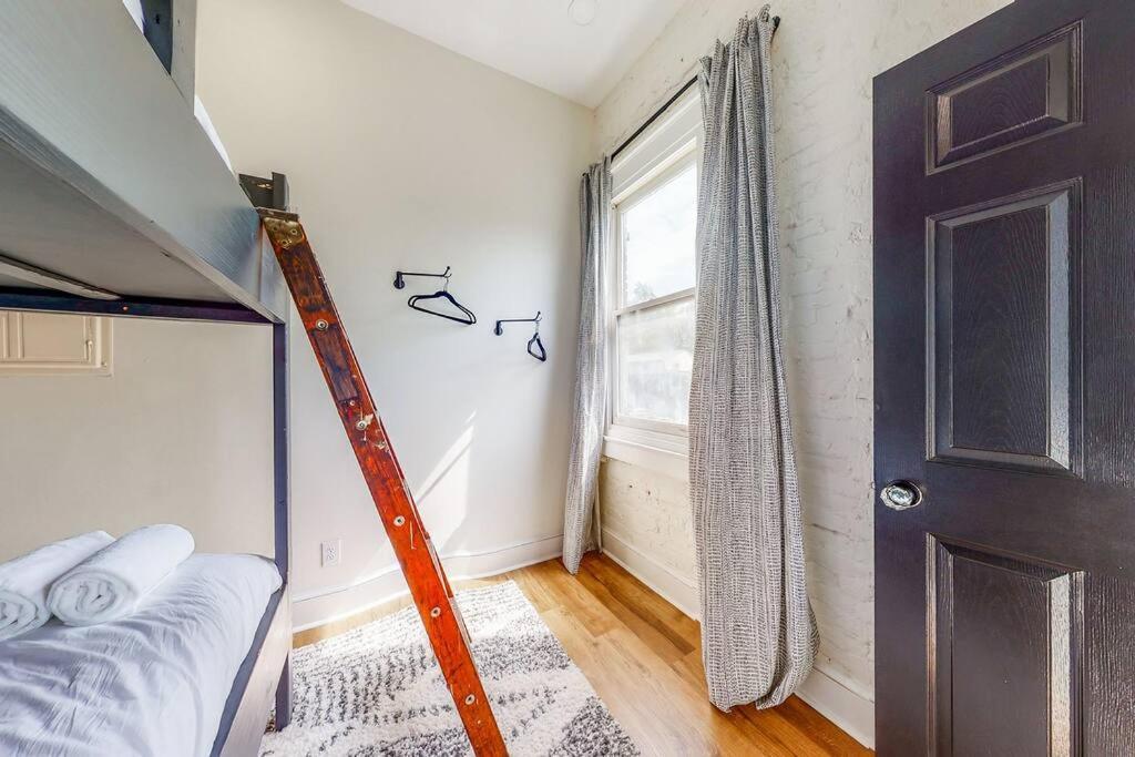 Luxury 8 Bed/4 Ba Nulu Home Private Yard/Parking Louisville Eksteriør bilde