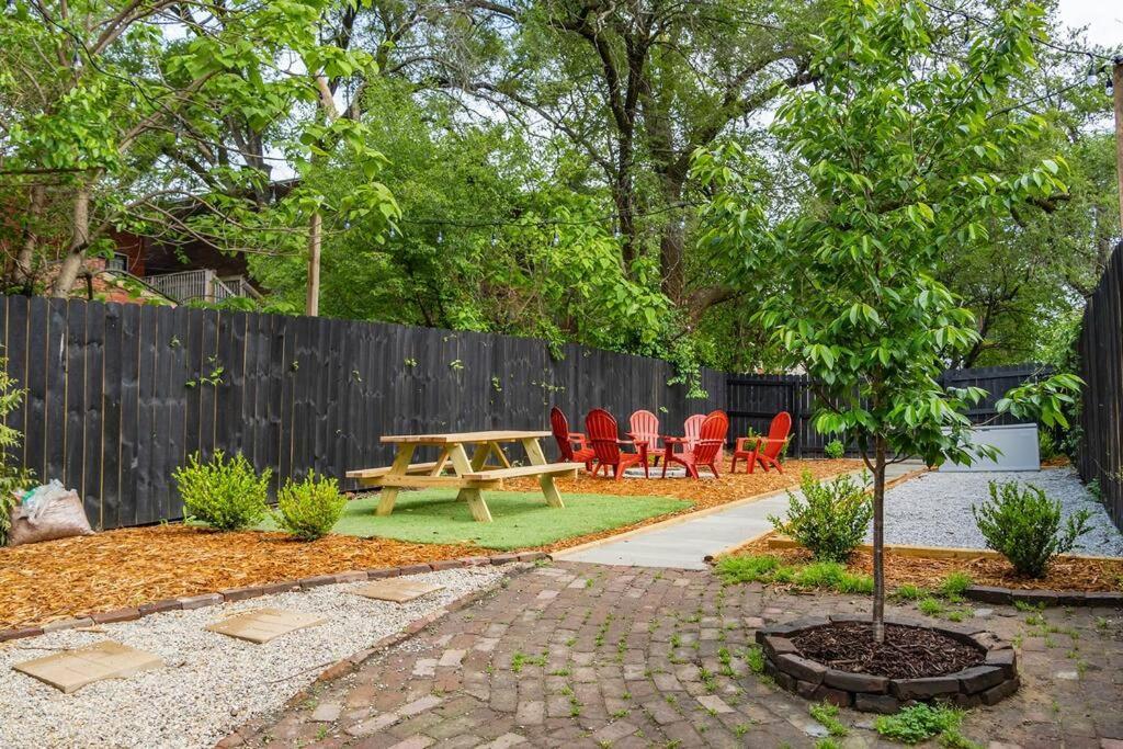 Luxury 8 Bed/4 Ba Nulu Home Private Yard/Parking Louisville Eksteriør bilde